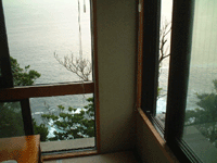 江ノ島　海の見える店.gif